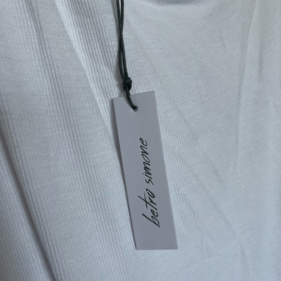 Betro Simone White Asymmetrical Ribbed Bodysuit - Picture 4 of 9